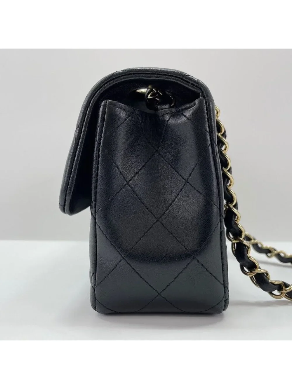 Chanel Shoulder Bag Mini Quilted 20